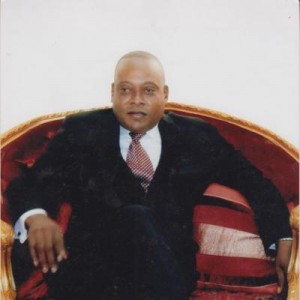 Steve Mbikayi